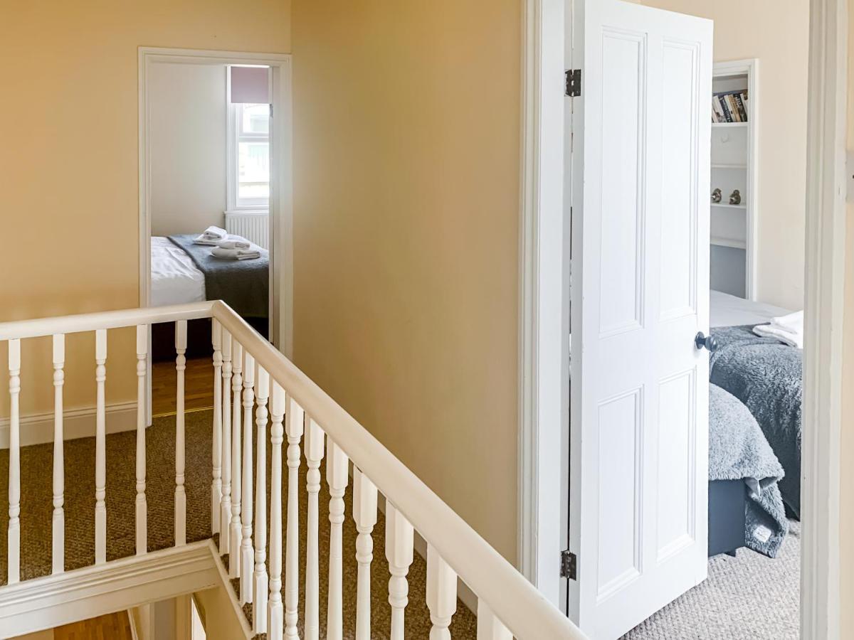 יורק Waverley Lodge - Quaint Victorian Home With Free Parking מראה חיצוני תמונה