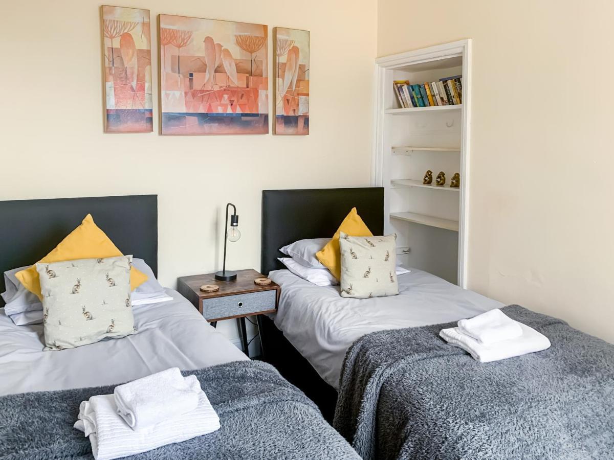 יורק Waverley Lodge - Quaint Victorian Home With Free Parking מראה חיצוני תמונה