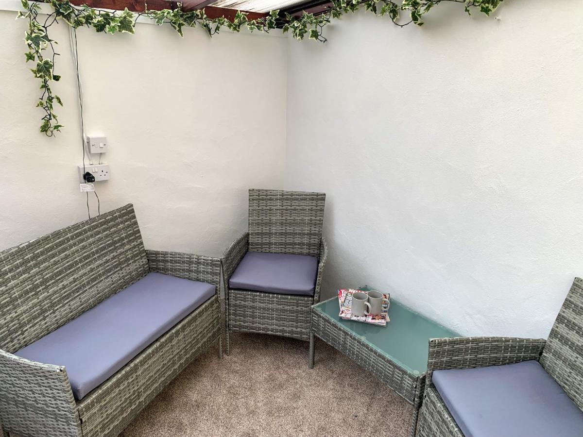 יורק Waverley Lodge - Quaint Victorian Home With Free Parking מראה חיצוני תמונה