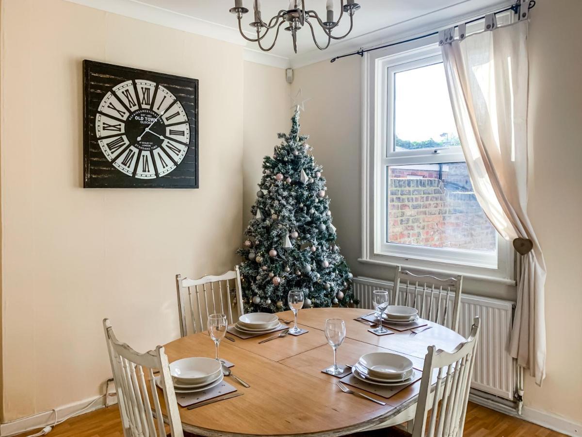 יורק Waverley Lodge - Quaint Victorian Home With Free Parking מראה חיצוני תמונה