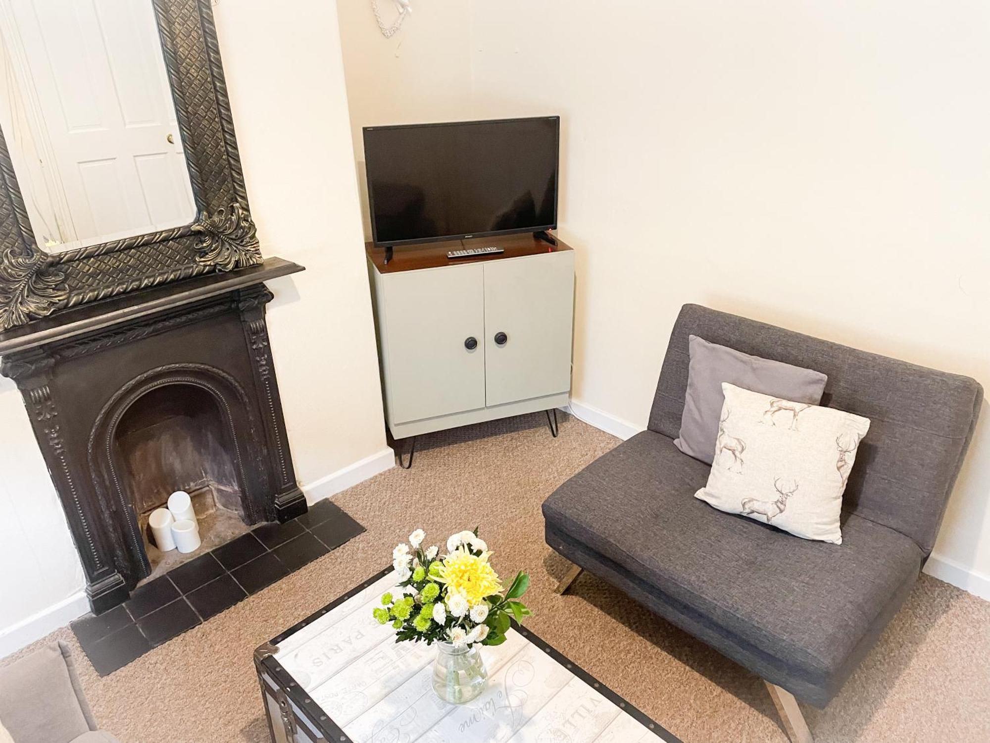 יורק Waverley Lodge - Quaint Victorian Home With Free Parking מראה חיצוני תמונה